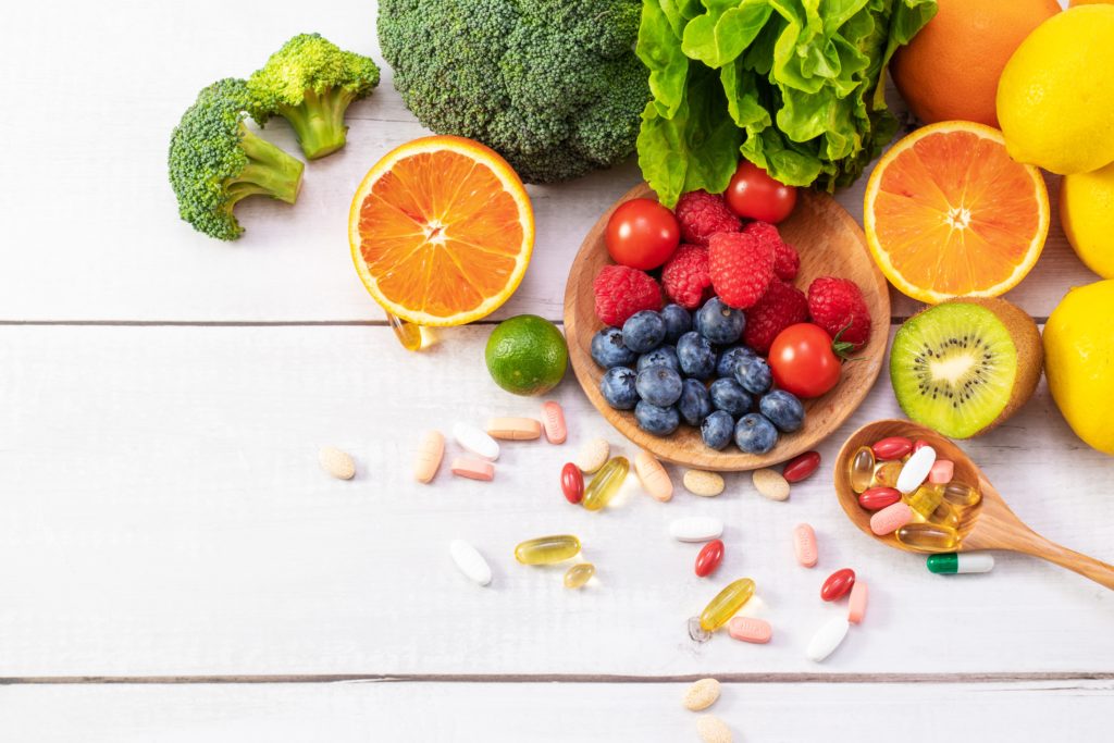 Vitaminas e saúde mental: 12 vitaminas essenciais